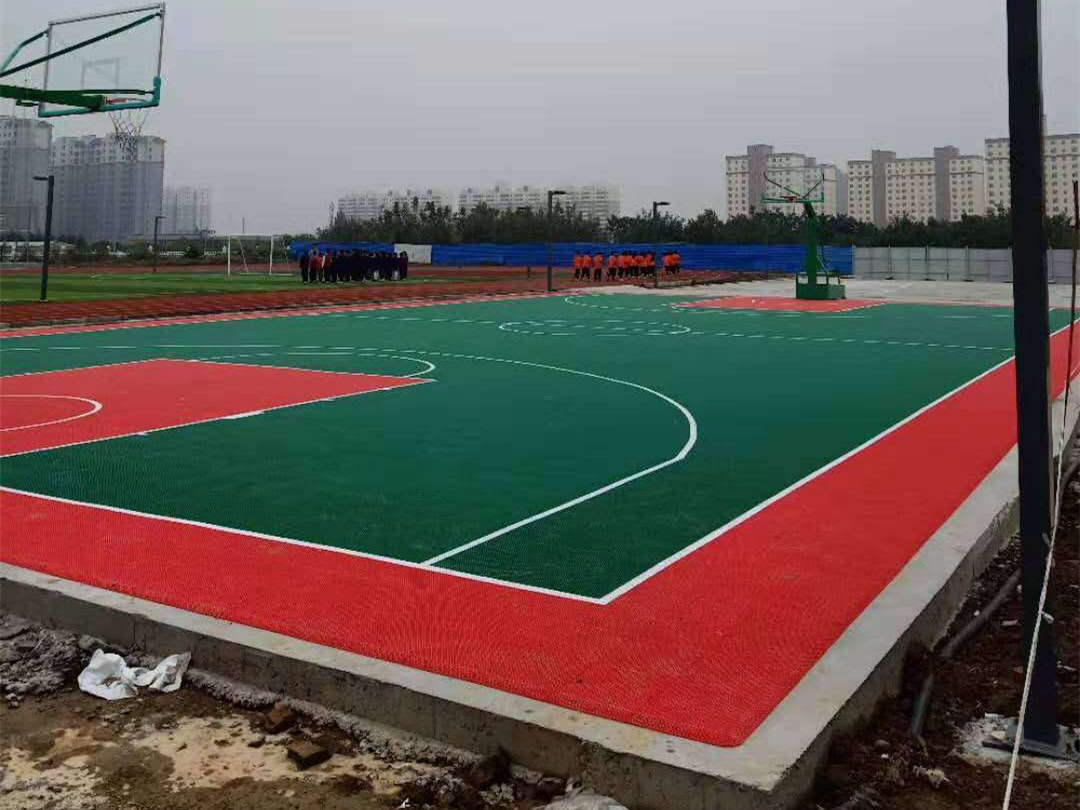 籃球場(chǎng)